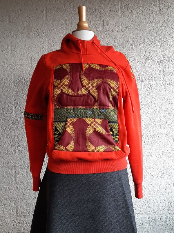 Sweater / hoodie