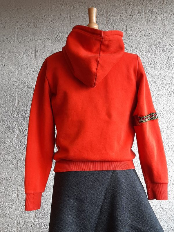 Sweater / hoodie