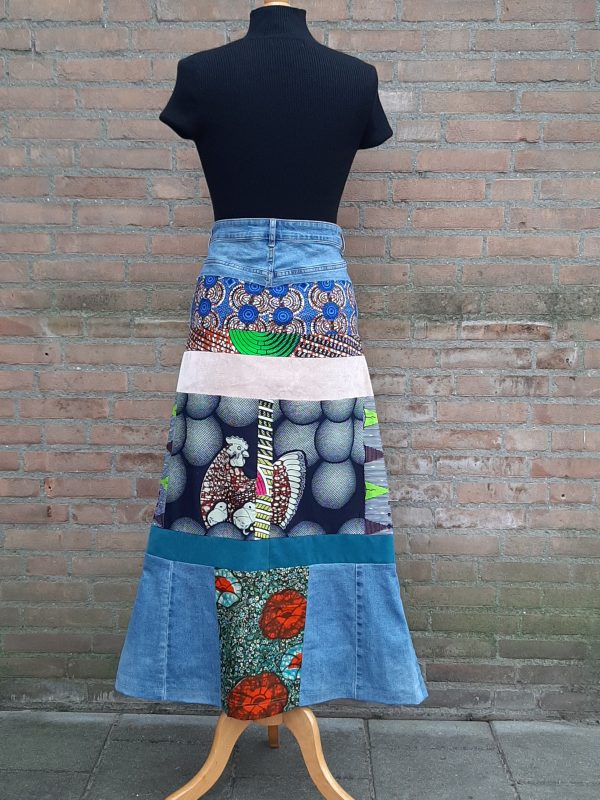 Maxi jeansrok.