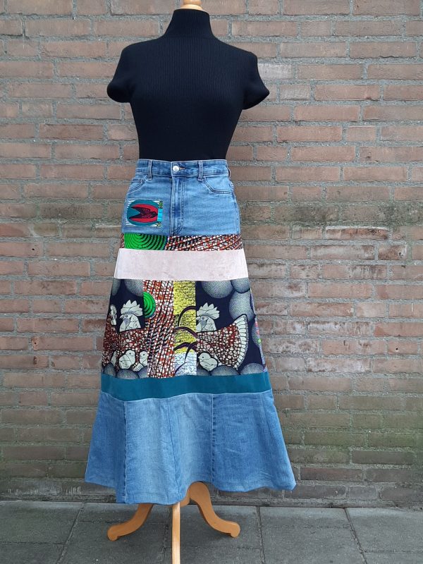 Maxi jeansrok.