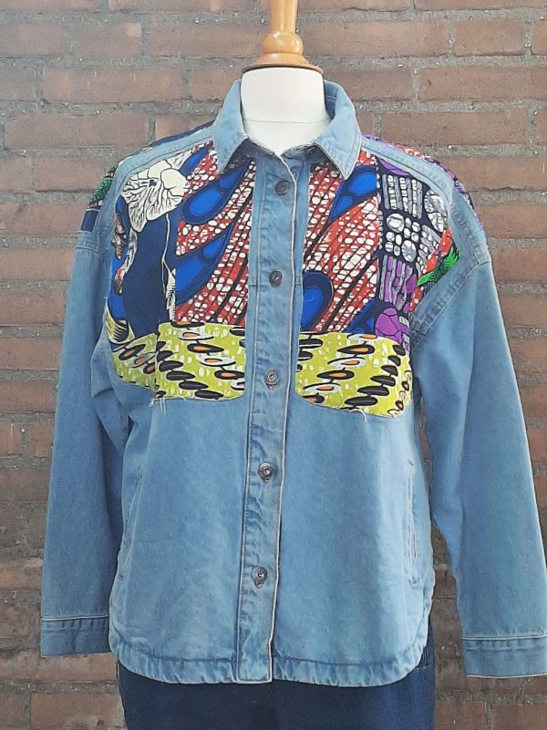 jas TJJ-13 v Jeans blouse / jas bewerkt met waxprint.