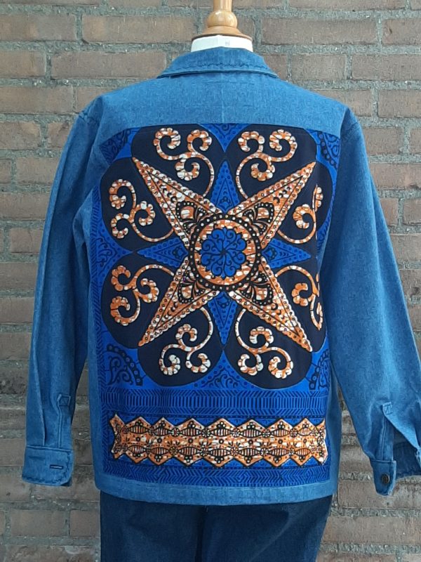 jas TJJ-17 r Jeans blouse / jas met applicatie waxprint
