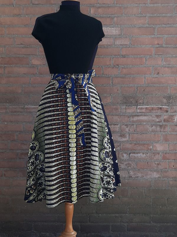 rok TWR-01 rug Wikkelrok met overslag.