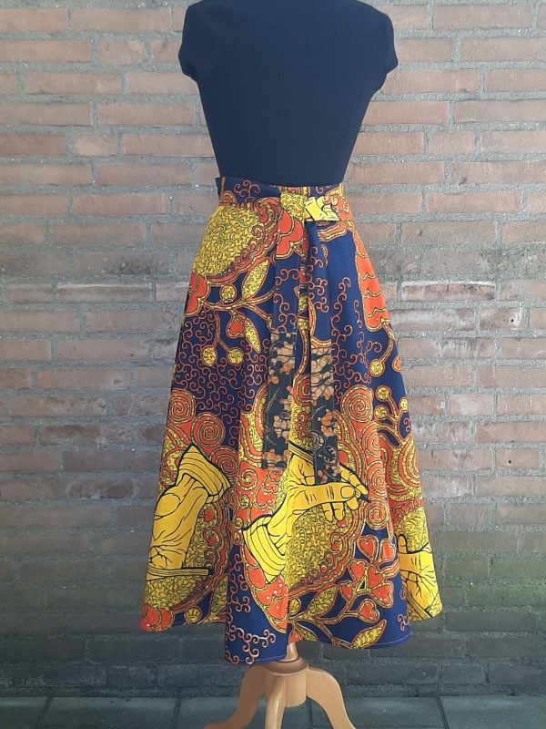 rok TWR-06 rug Wikkelrok met overslag.